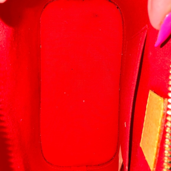 Louis Vuitton Vernis Alma BB Red - Picture 2 of 11